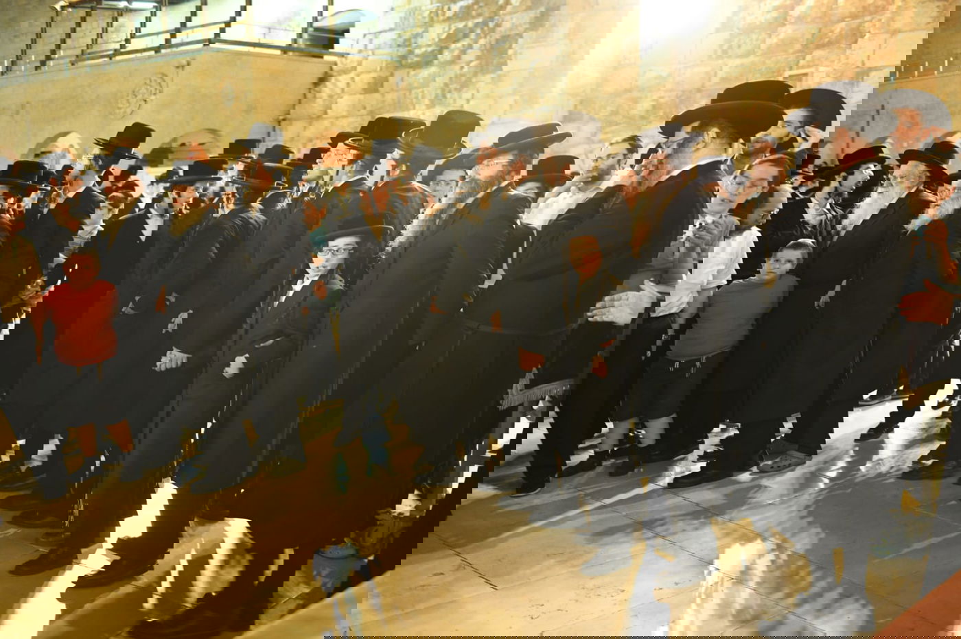 צאת הצום ברחבת הכותל המערבי • גלריה