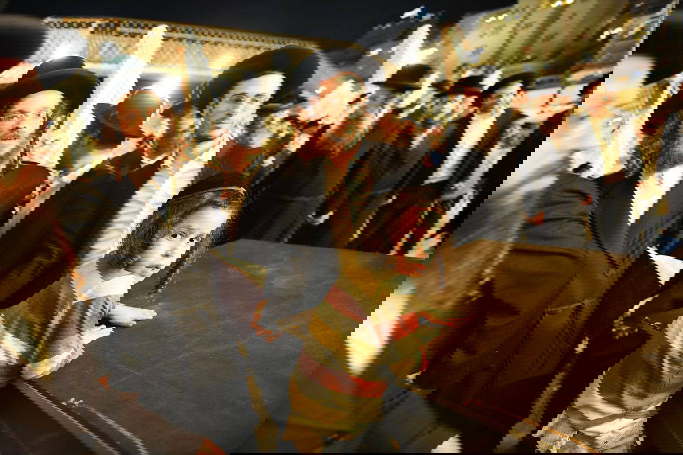 צאת הצום ברחבת הכותל המערבי • גלריה