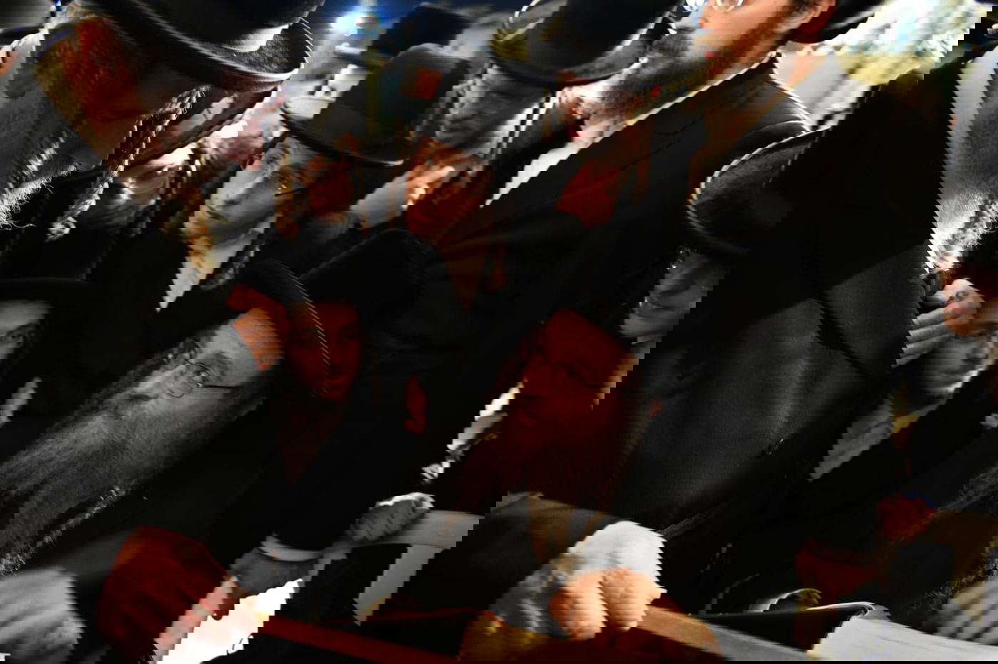 צאת הצום ברחבת הכותל המערבי • גלריה