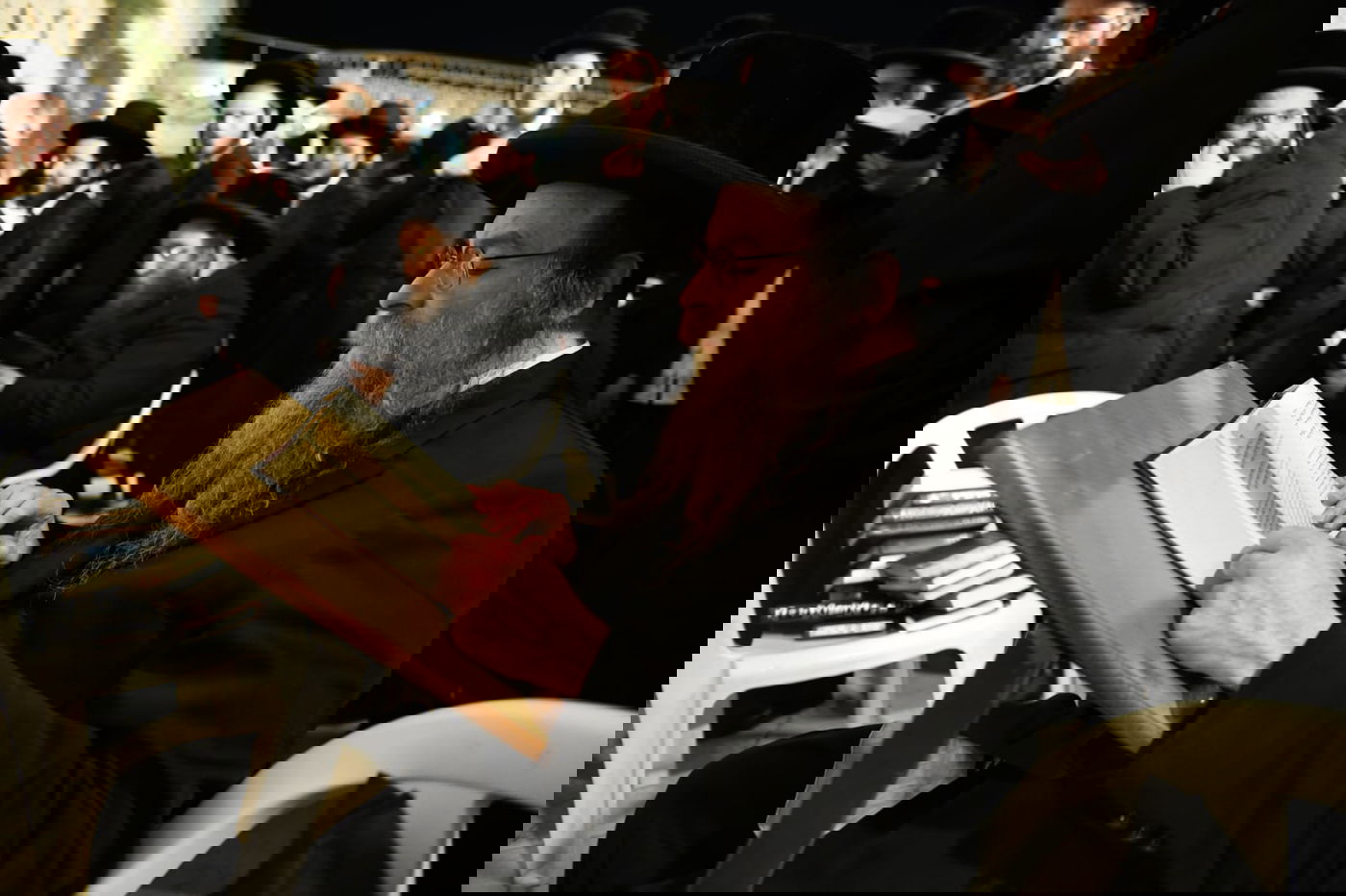 צאת הצום ברחבת הכותל המערבי • גלריה