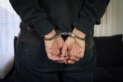 הוגשה הצהרת תובע נגד הבן שרצח את אמו