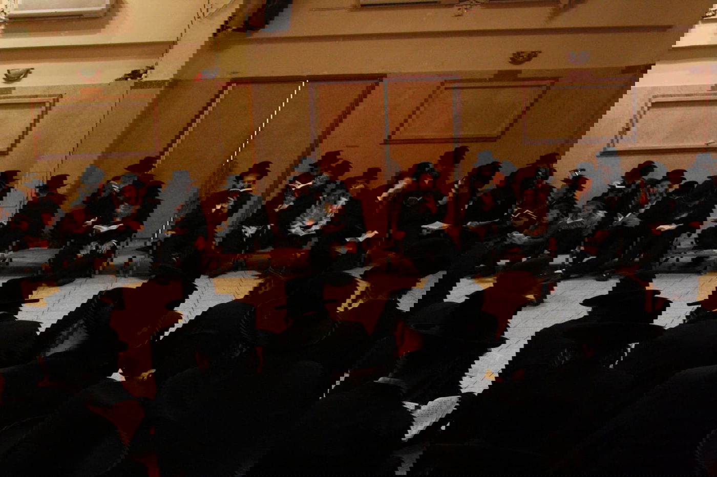 אדמו"רים ומשפיעים נשאו דברי התעוררות