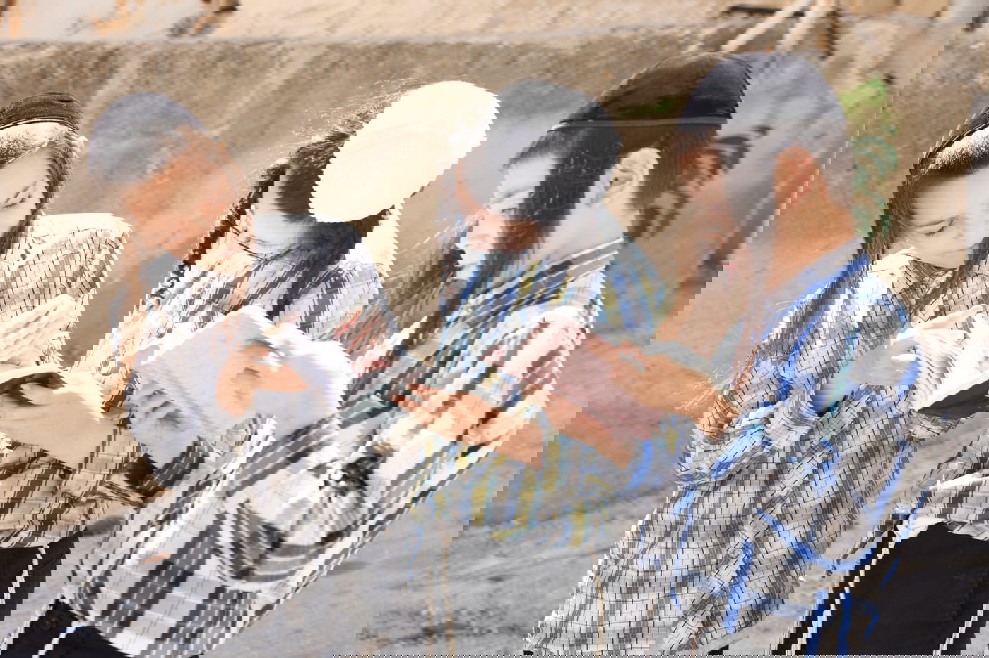 תיעוד מיוחד: תשעה באב במאה שערים