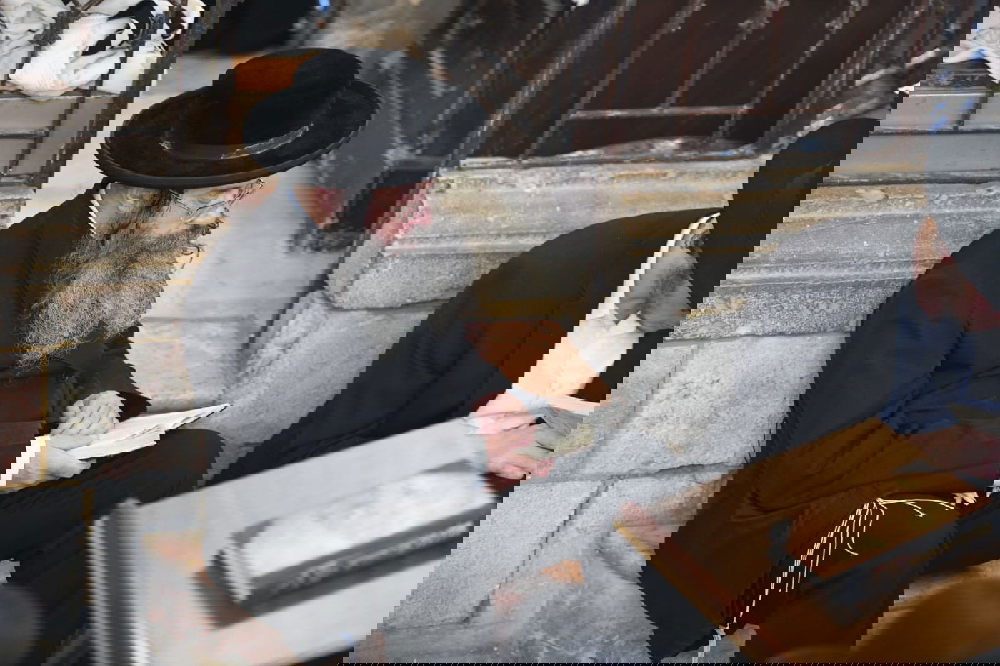 תיעוד מיוחד: תשעה באב במאה שערים