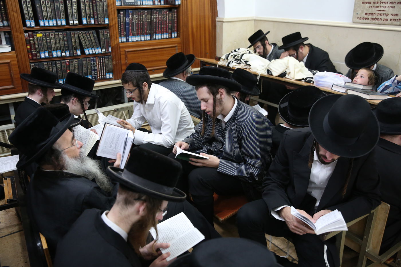 אמירת הקינות בציון רבי שמעון בר יוחאי • צפו