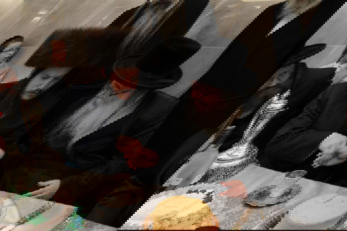 בזלאטשוב חגגו בר מצווה לבנו של האב"ד