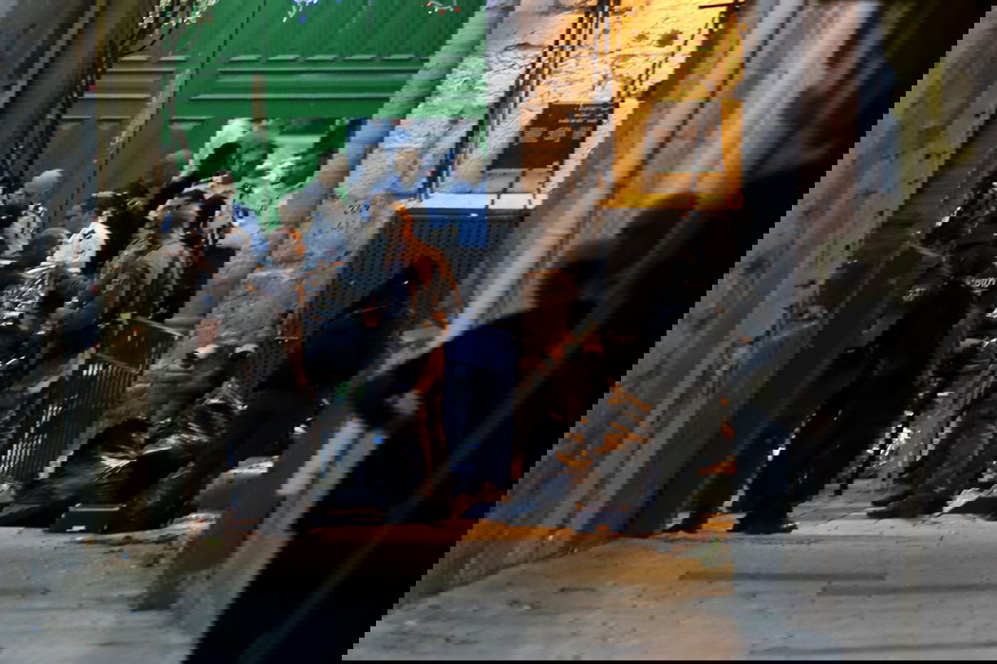 פיגוע דקירה: שוטר נפצע; שני מחבלים נוטרלו