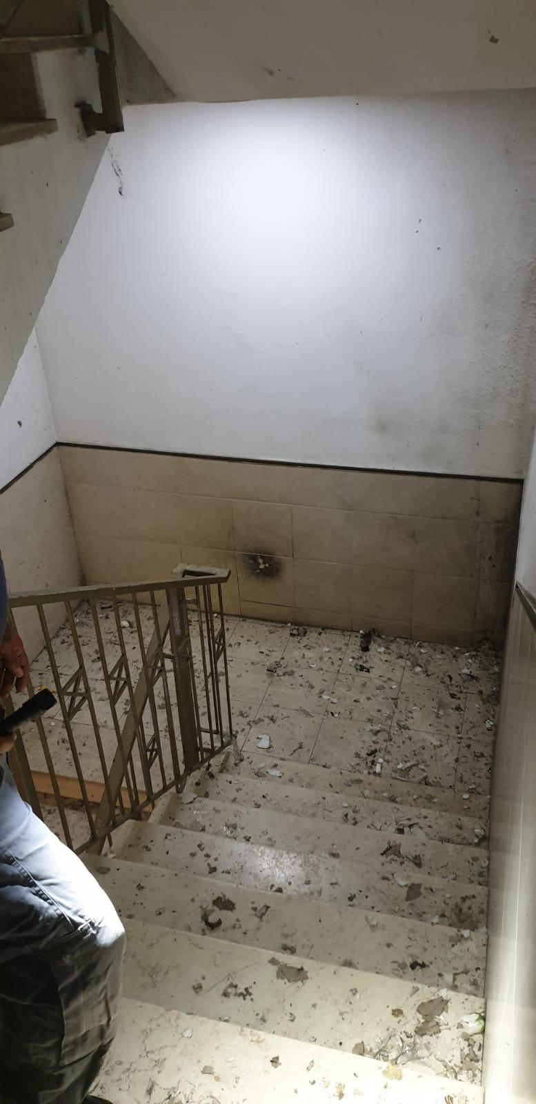 מהפיצוץ, הערב