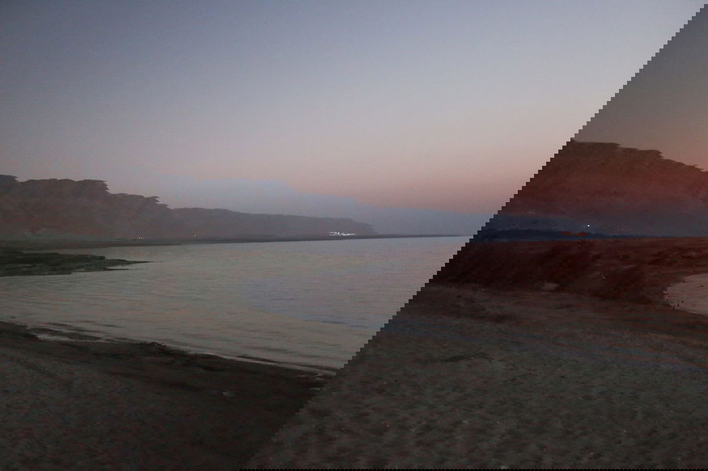 תיעוד נפלא: זריחת השמש בים המלח • צפו