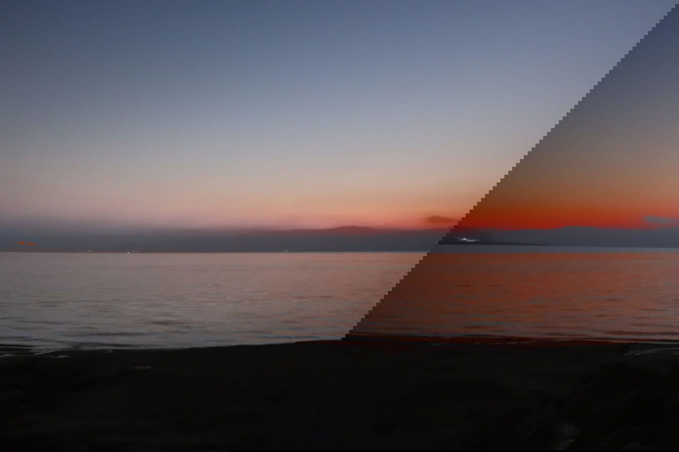 תיעוד נפלא: זריחת השמש בים המלח • צפו