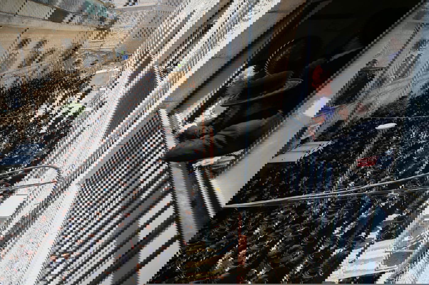 בהלווית ידידו הגרמ"א שיינברגר: גאב"ד 'העדה' מירר בבכי