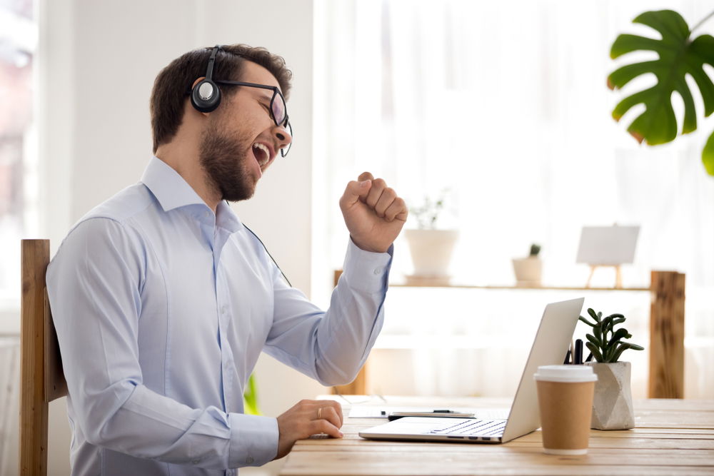 למה שירים 'נתקעים' לנו בראש ואיך להוציא אותם משם