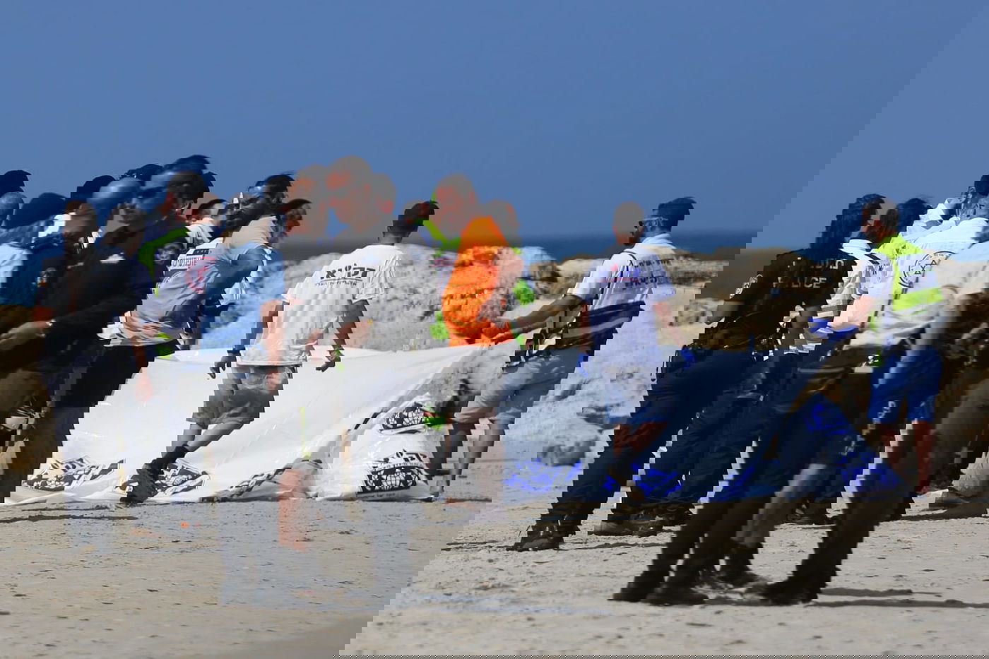 תיעוד מצמרר: כך נראו רגעי מציאת גופתו של ר' יהושע ז"ל