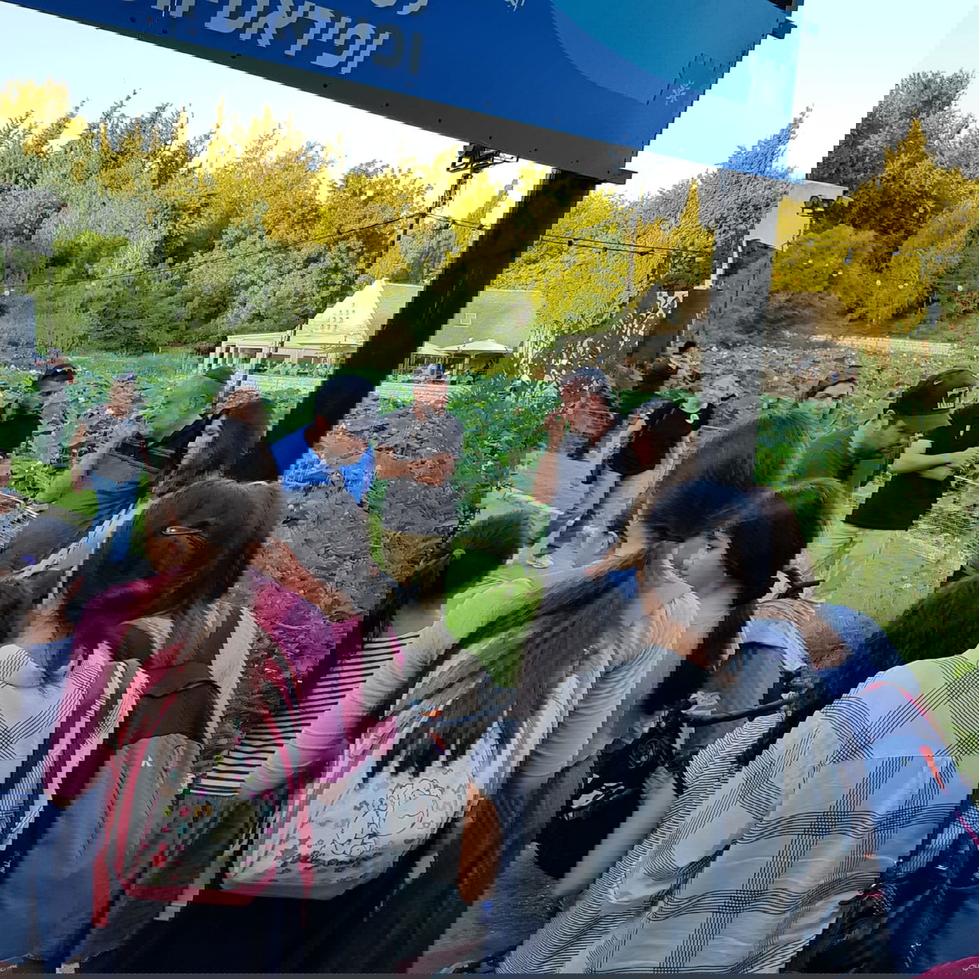 הבילוי של אביחי מנדלבליט בבין הזמנים • צפו