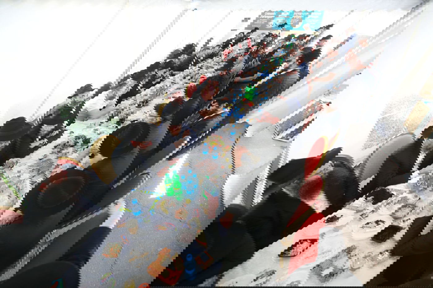 תיעוד: חסידי חב"ד עלו לציון שבקזחסטאן