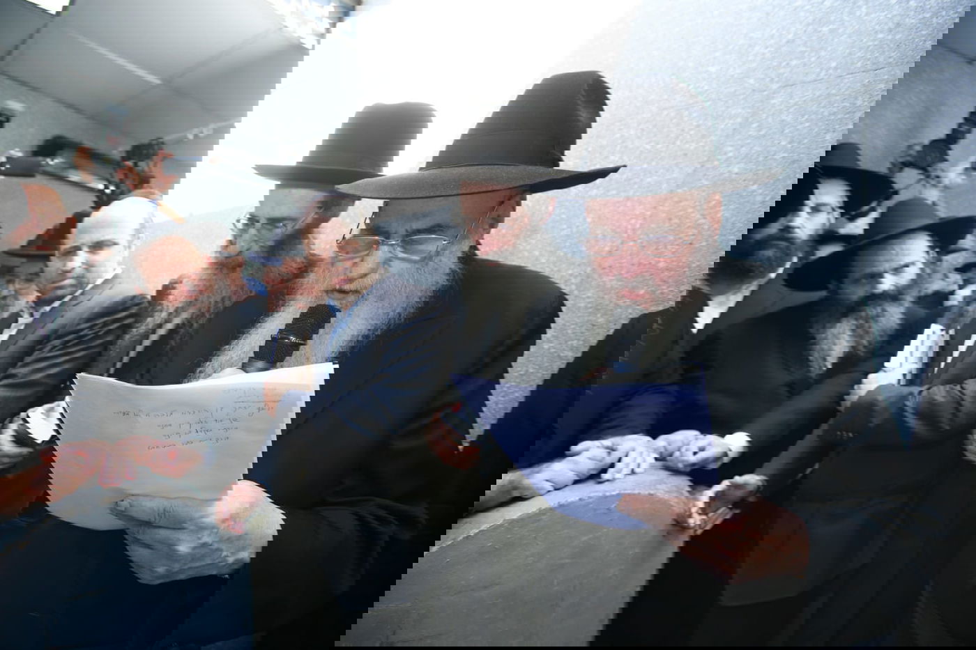 תיעוד: חסידי חב"ד עלו לציון שבקזחסטאן