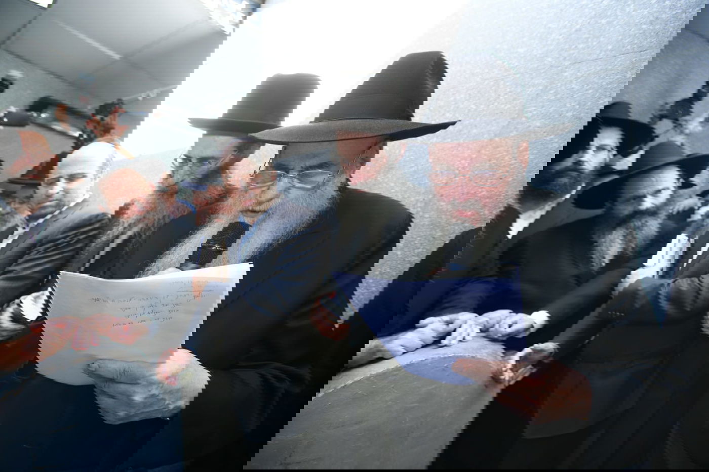 תיעוד: חסידי חב"ד עלו לציון שבקזחסטאן