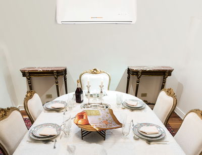 במשפחה החרדית מרגישים את השבת באוויר תרתי משמע