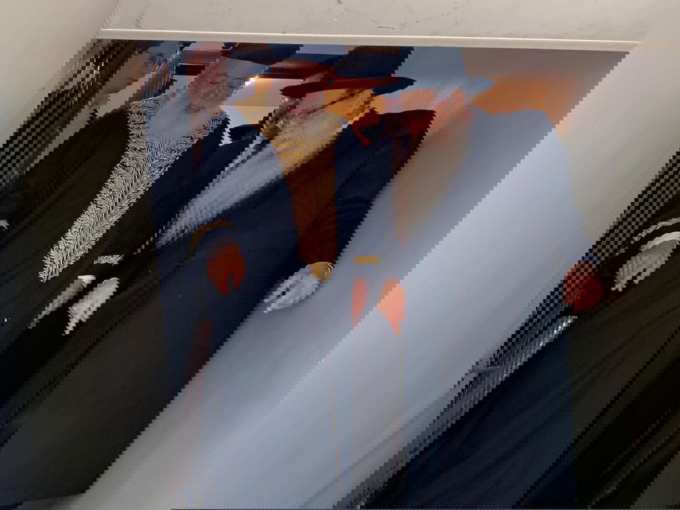 השבחים של הגר"י אולשין על הגר"ש עמאר. צפו בהקדשה