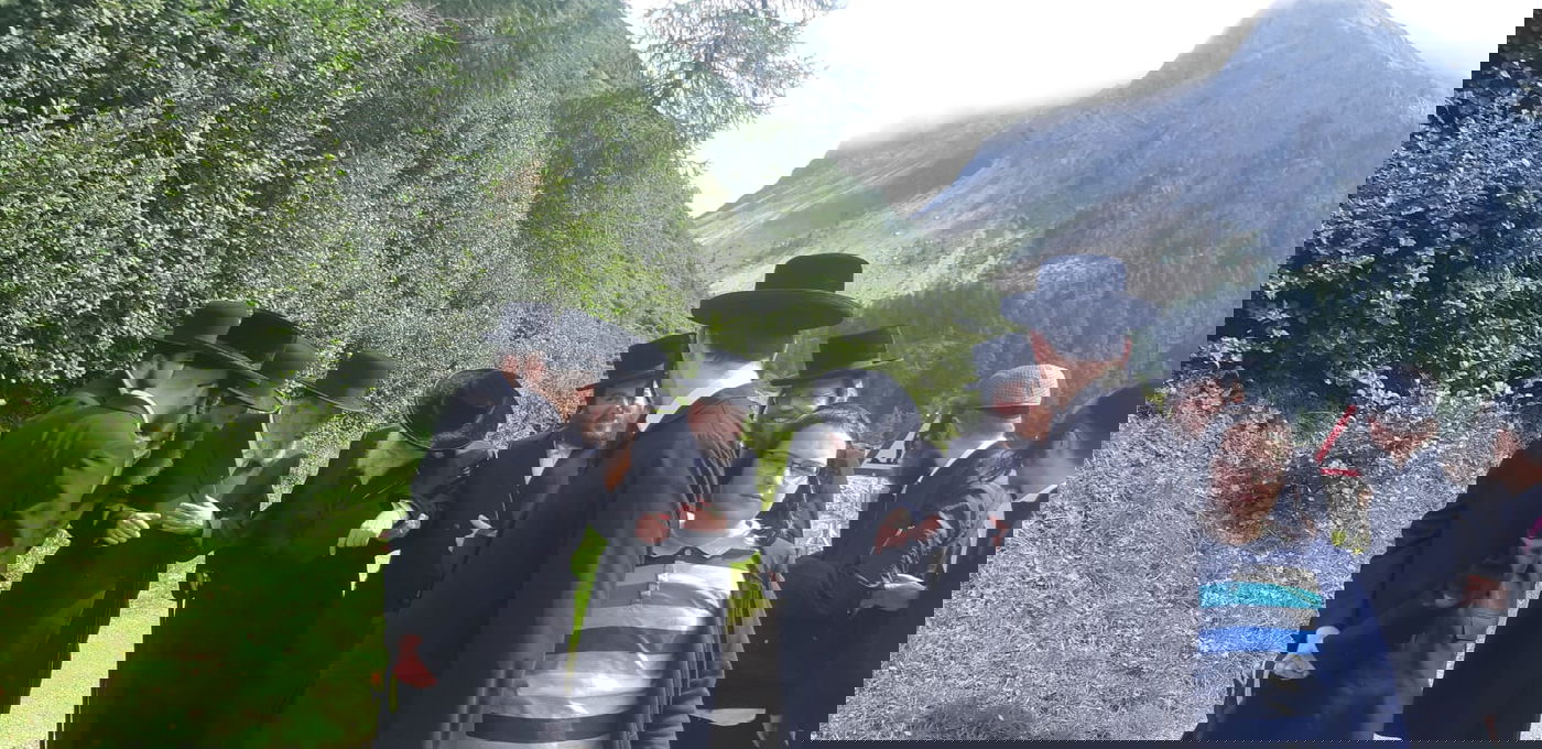 תיעוד: האדמו"ר מתולדות אברהם יצחק ב'נאות דשא'