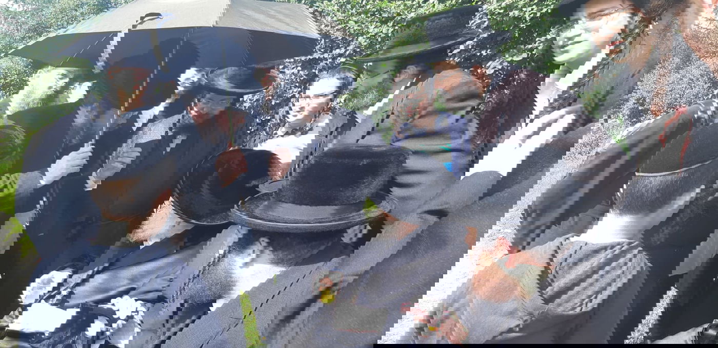 תיעוד: האדמו"ר מתולדות אברהם יצחק ב'נאות דשא'