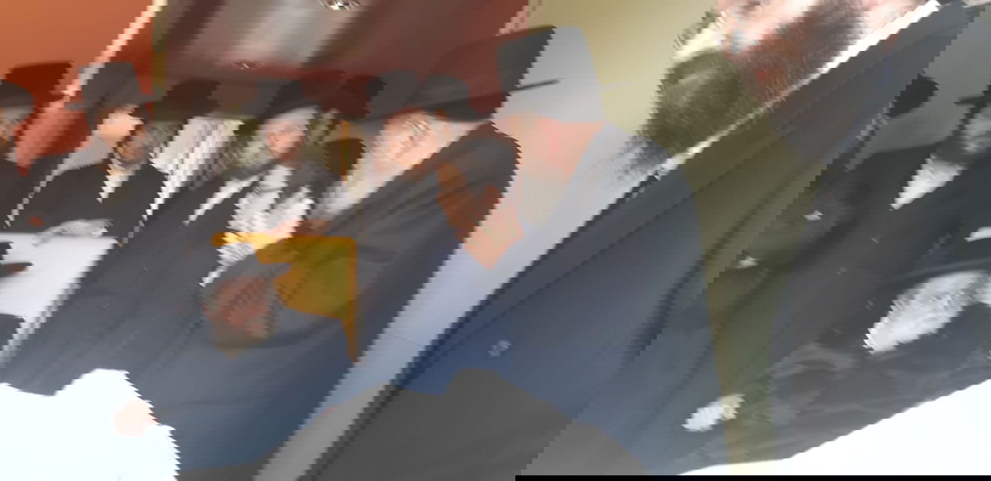 תיעוד: האדמו"ר מתולדות אברהם יצחק ב'נאות דשא'