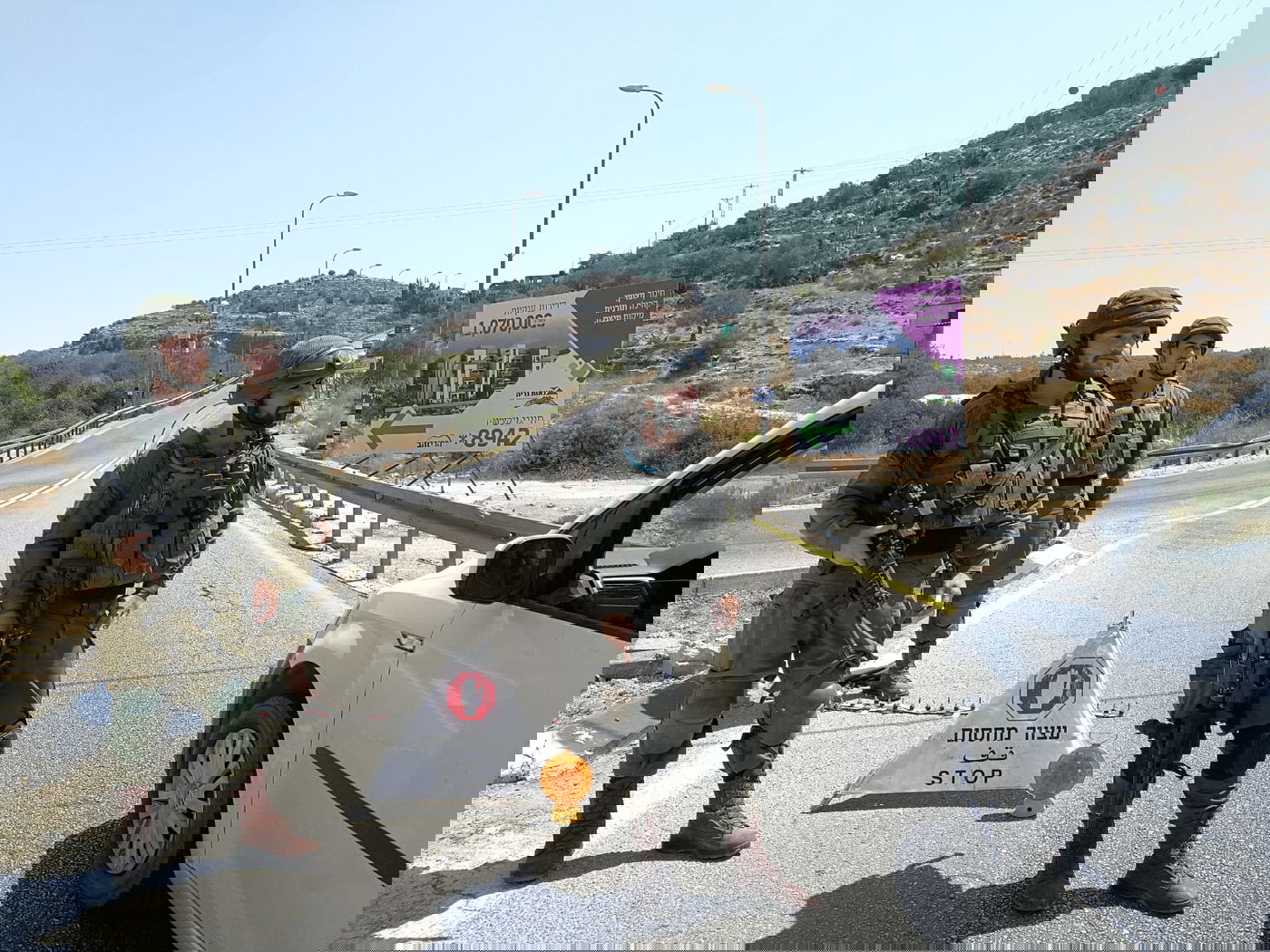 שלושה פצועים קשה מפיצוץ מטען במעיין עין בובין בדולב