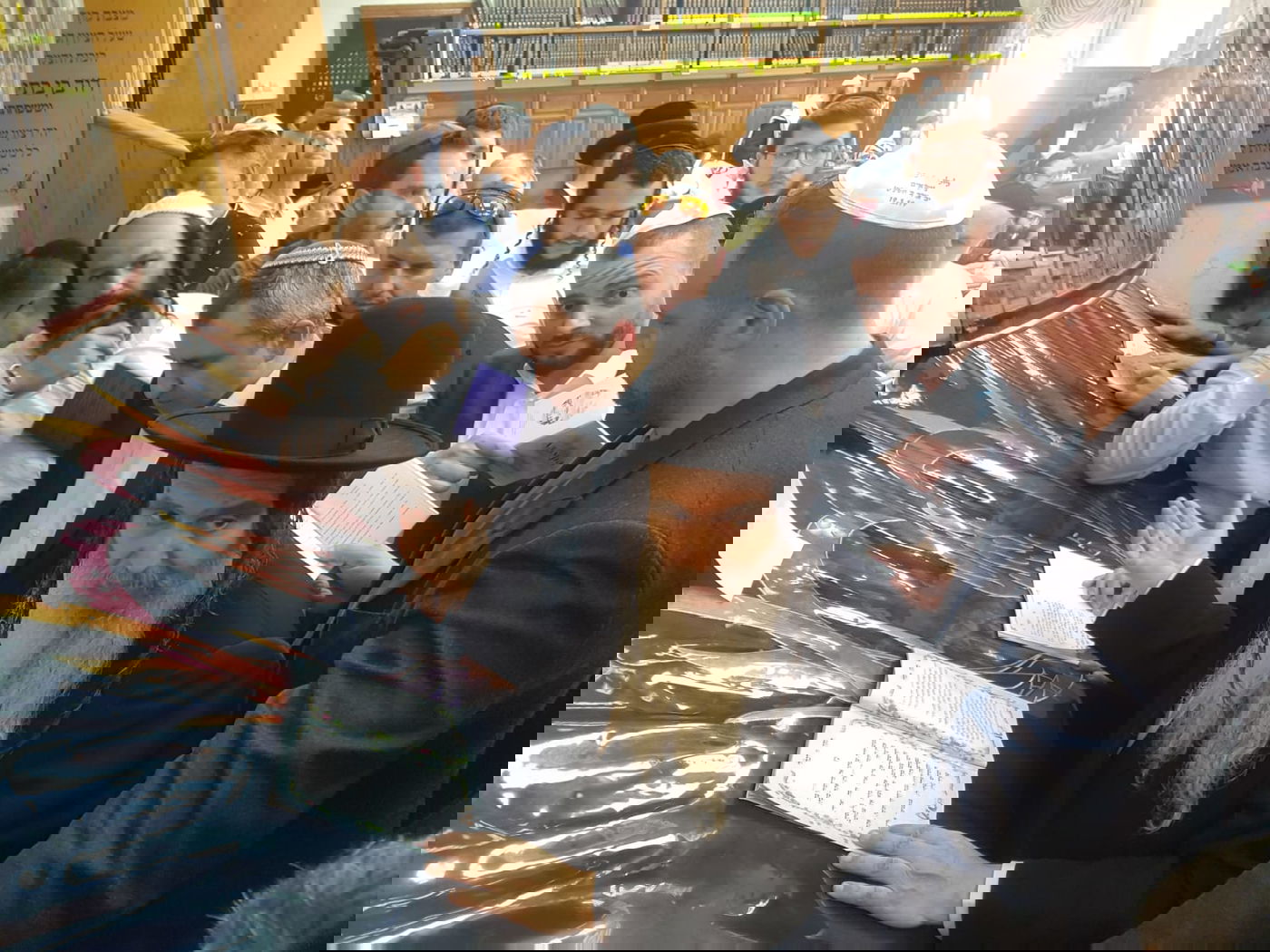 כך הכניעו אלקין והרב ארוש את האוקראיני