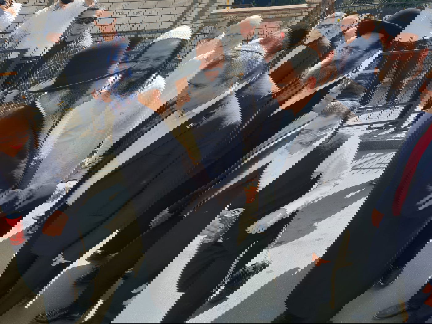 כך הכניעו אלקין והרב ארוש את האוקראיני