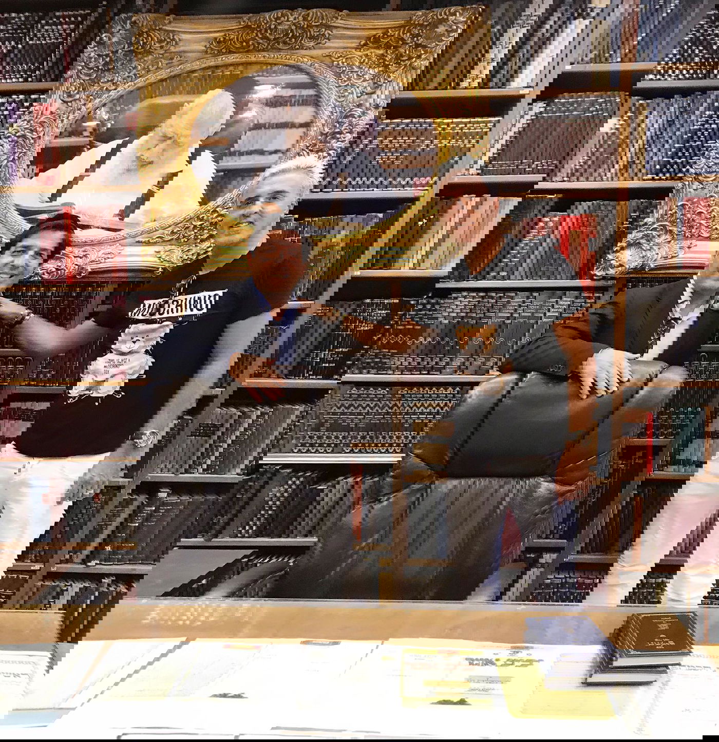 קובי פרץ ביקר במעונו של מרן הגר"ע יוסף זצ"ל