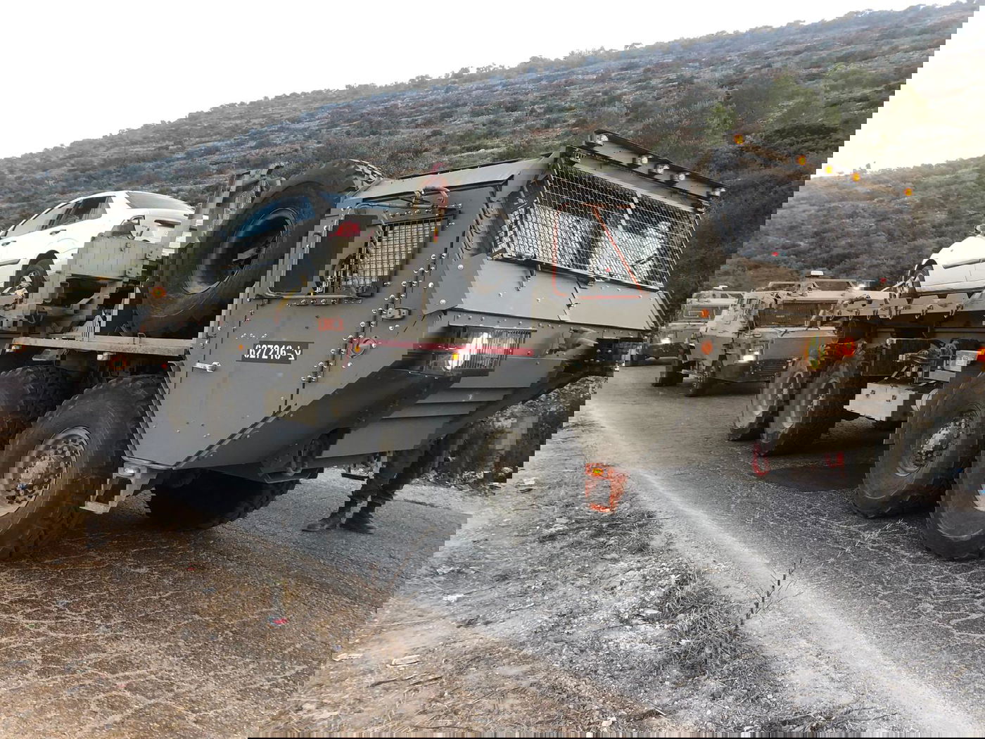 הפיגוע במעיין: המצוד אחר המחבלים נמשך