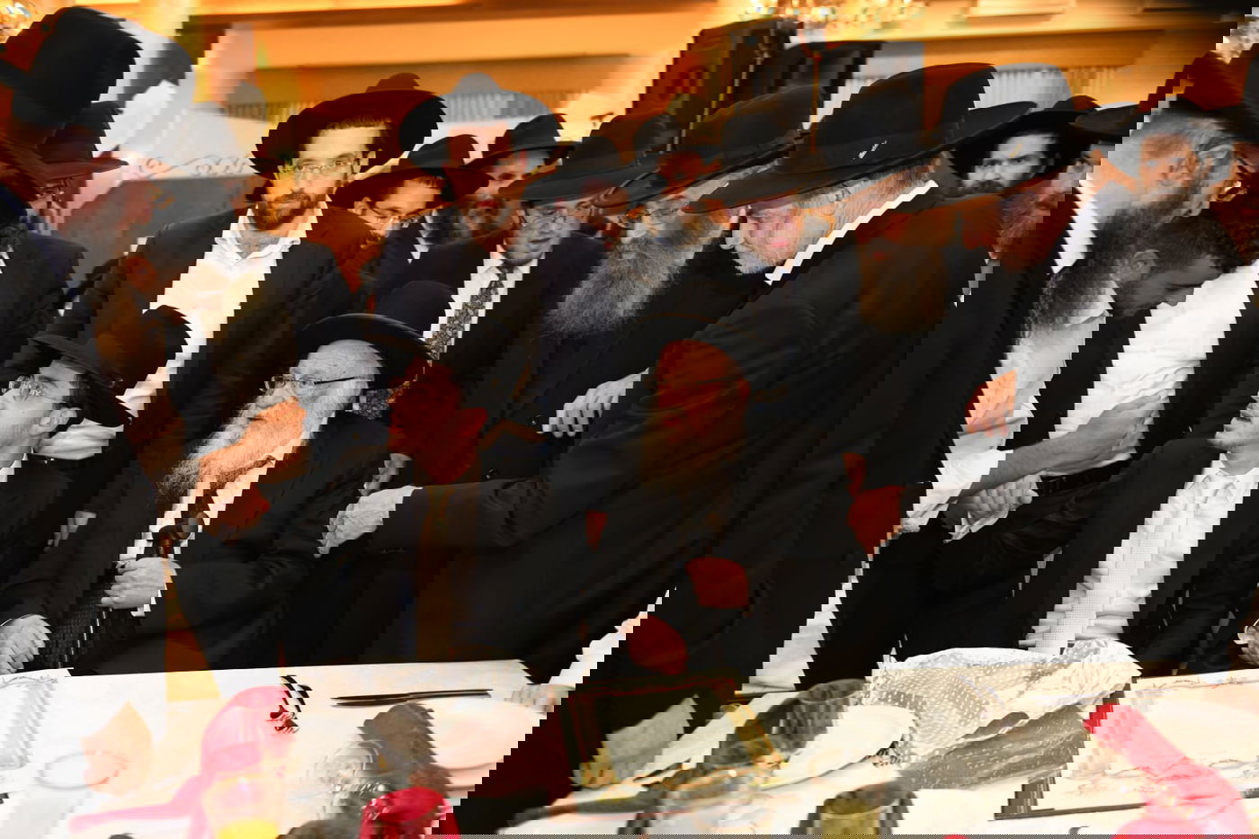 היתום הטרי התחתן עם נכדת ראש הישיבה