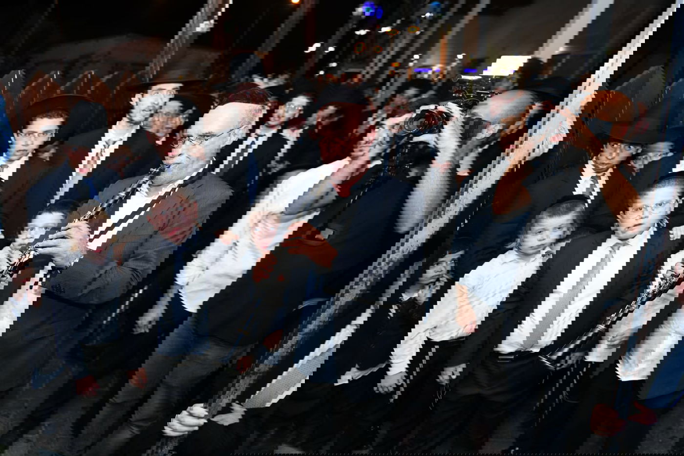 היתום הטרי התחתן עם נכדת ראש הישיבה