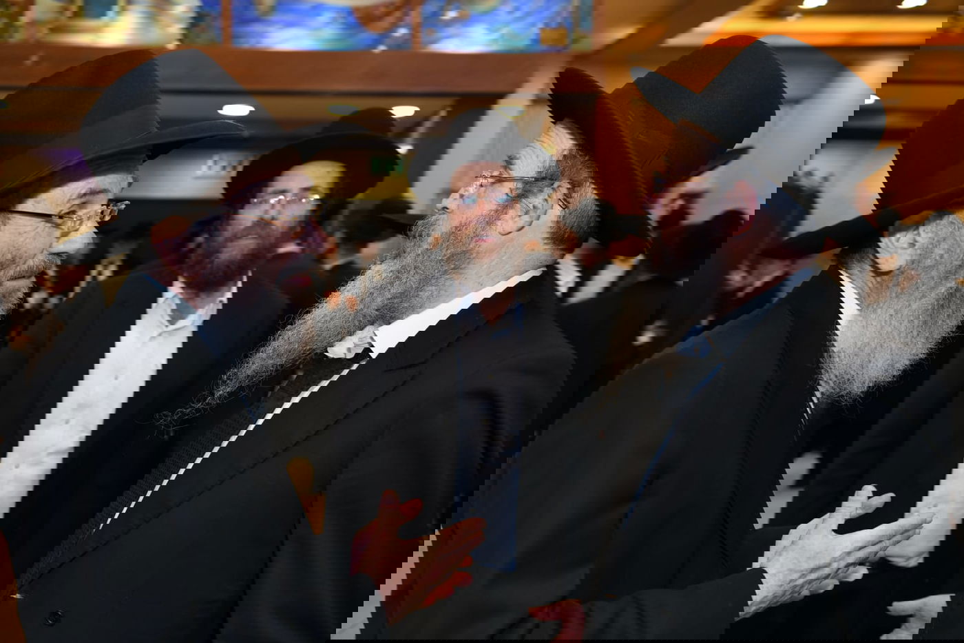 היתום הטרי התחתן עם נכדת ראש הישיבה