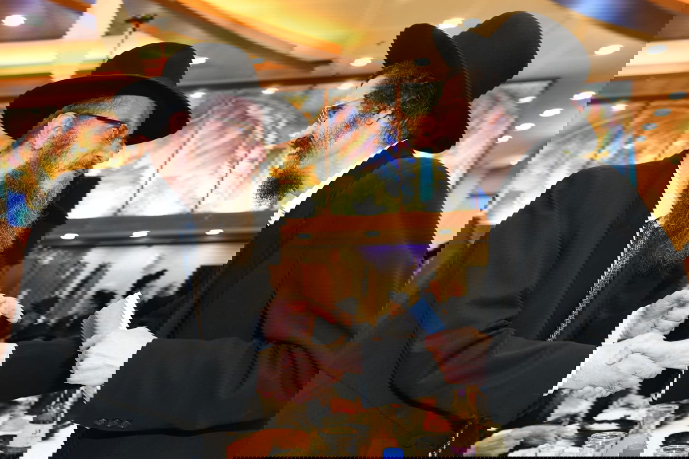 היתום הטרי התחתן עם נכדת ראש הישיבה