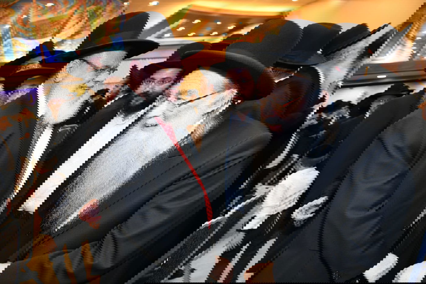 היתום הטרי התחתן עם נכדת ראש הישיבה