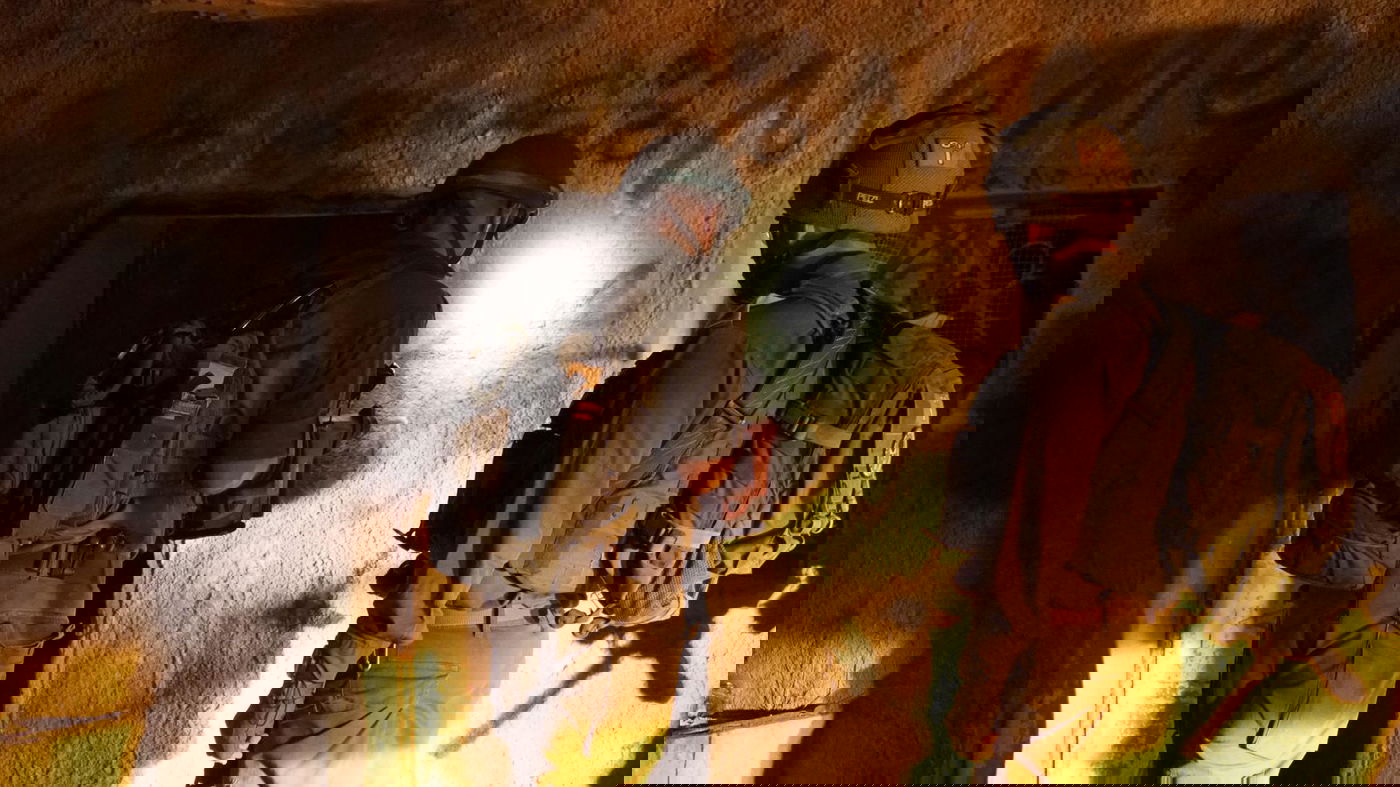 צה"ל נערך להריסת בתי המחבלים מהכפר בית כחיל