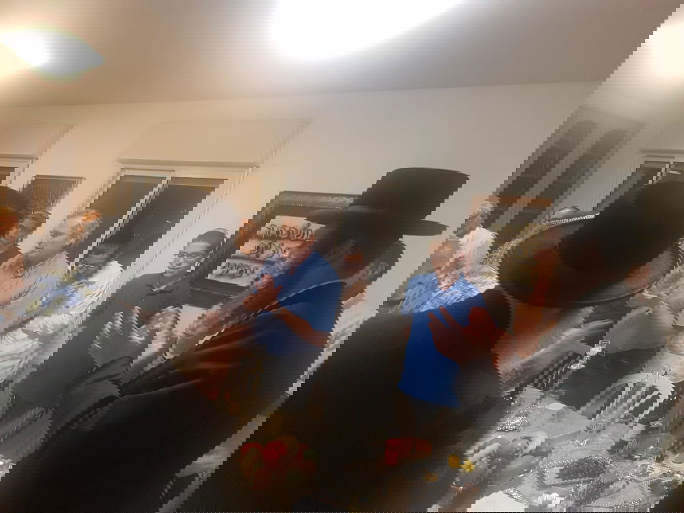 האדמו"ר מקאליב בביקור חיזוק בעיר מודיעין