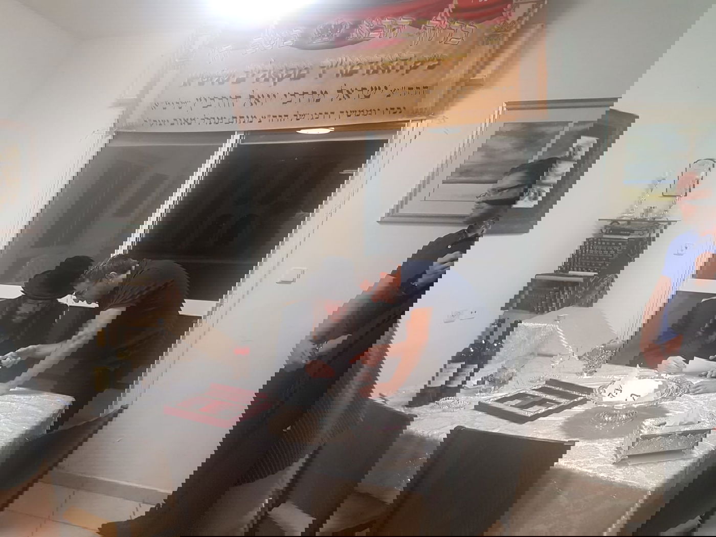 האדמו"ר מקאליב בביקור חיזוק בעיר מודיעין