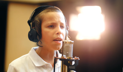 ילד הפלא הערשי וייס בסינגל קליפ: וארשתיך