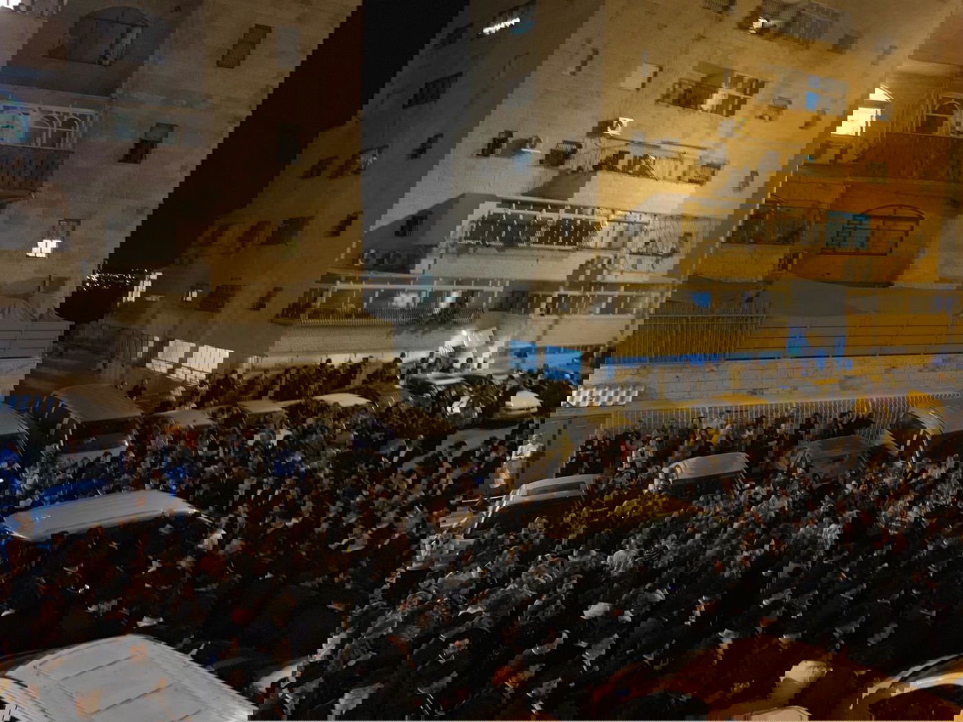 "אמא!"; הלווית הרבנית נעמי ברייטקופף ע"ה