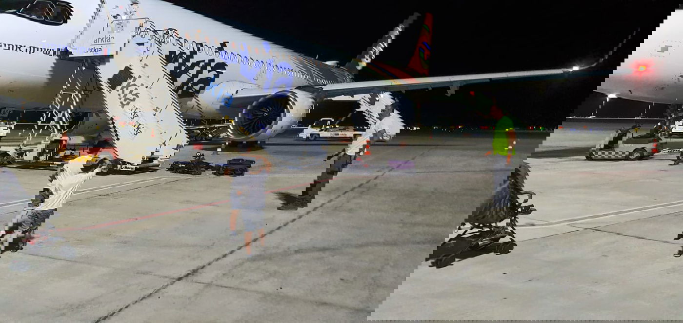 הילד התעלף בטיסה; המתנדב החרדי טיפל בו