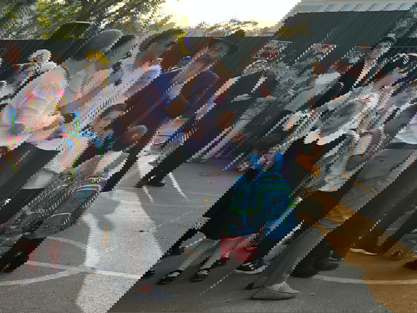 צפו: חיים ישראל ליווה את היתום ללימודים