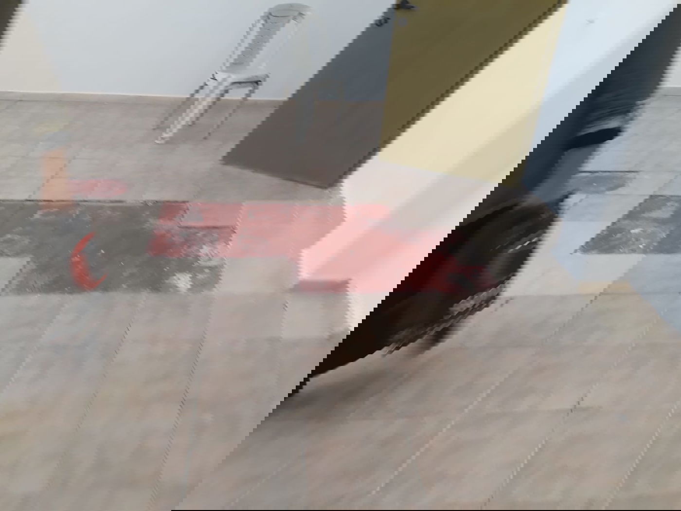 זעם בתלמוד תורה: "קירות מתקלפים ורצפות שבורות"