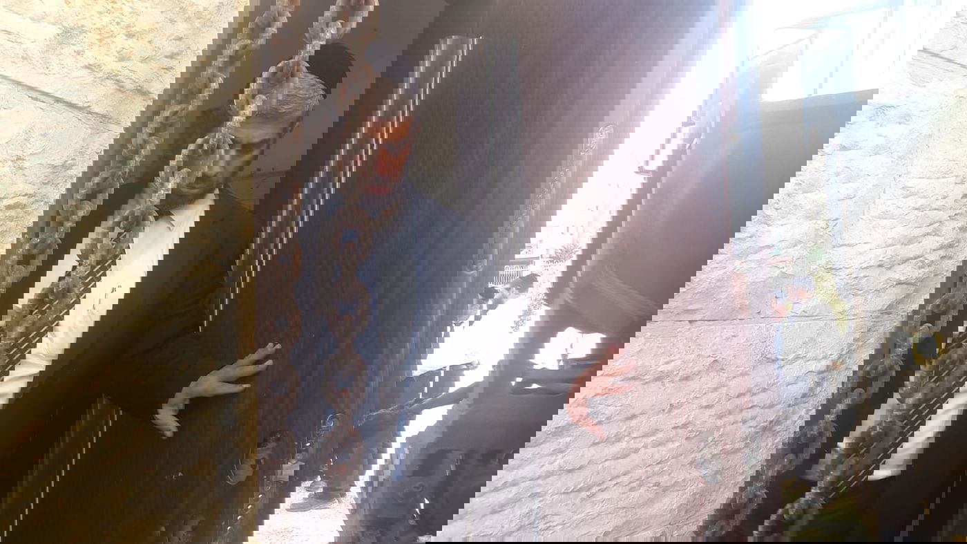 הילדים הקיפו את פמלייתו של סגן ראש העיר