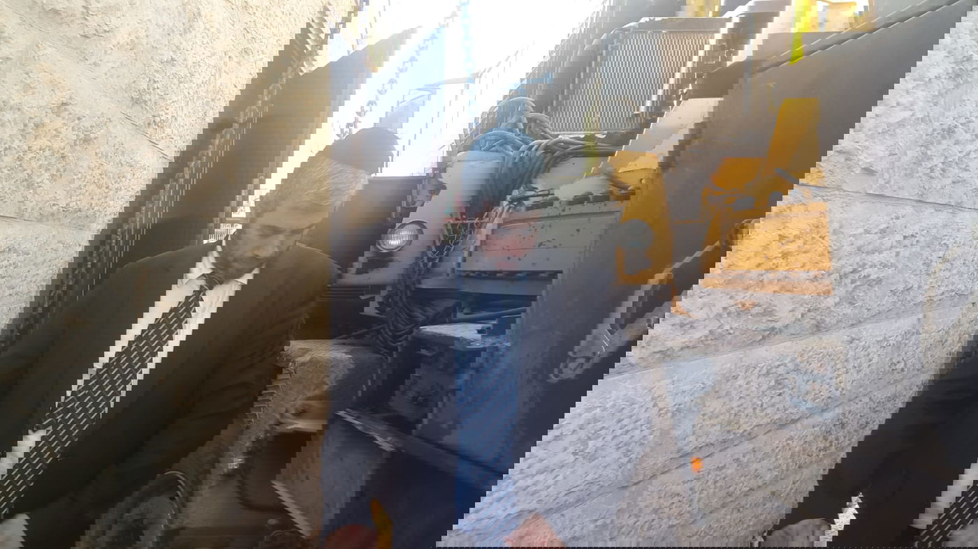 הילדים הקיפו את פמלייתו של סגן ראש העיר