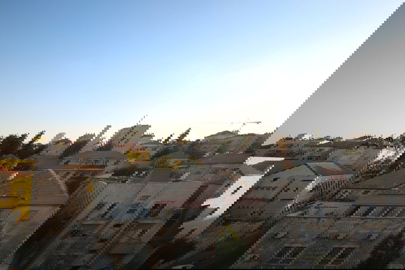 צפו: מבט מלמעלה על השכונות בירושלים