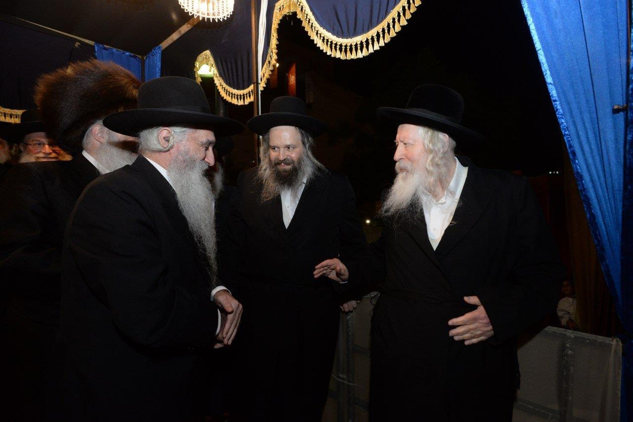 היסטוריה ב'גור': רבי דוד אבוחצירא נישק את יד האדמו"ר