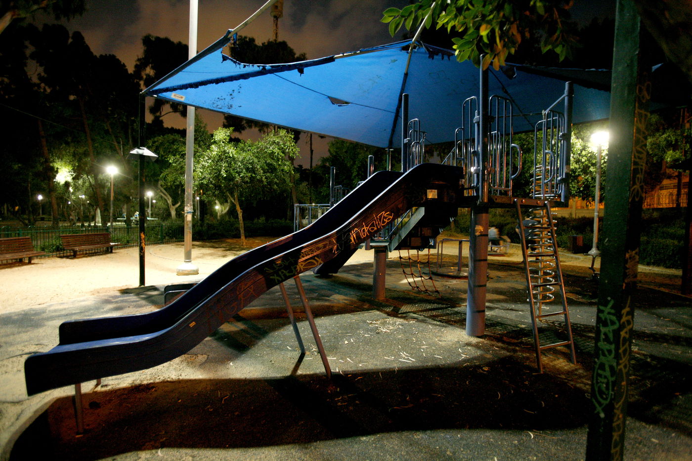 ביתר עילית: בת שנתיים נפלה ממגלשה ונפצעה