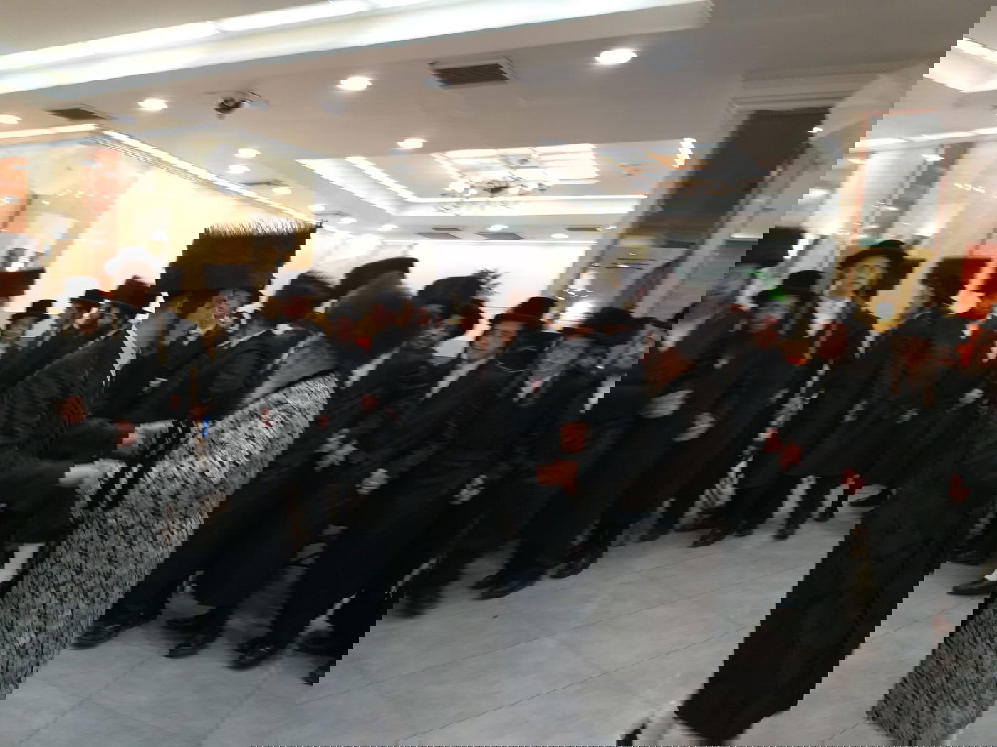 שמחת חתונת נכדת האדמו"ר מסטראפקוב